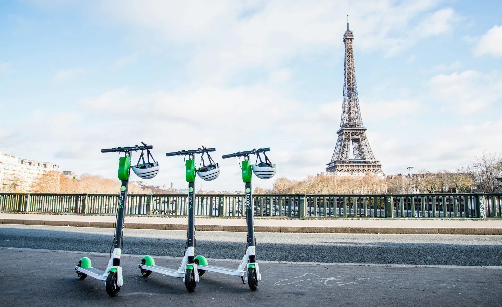 Električni skuteri u Parizu