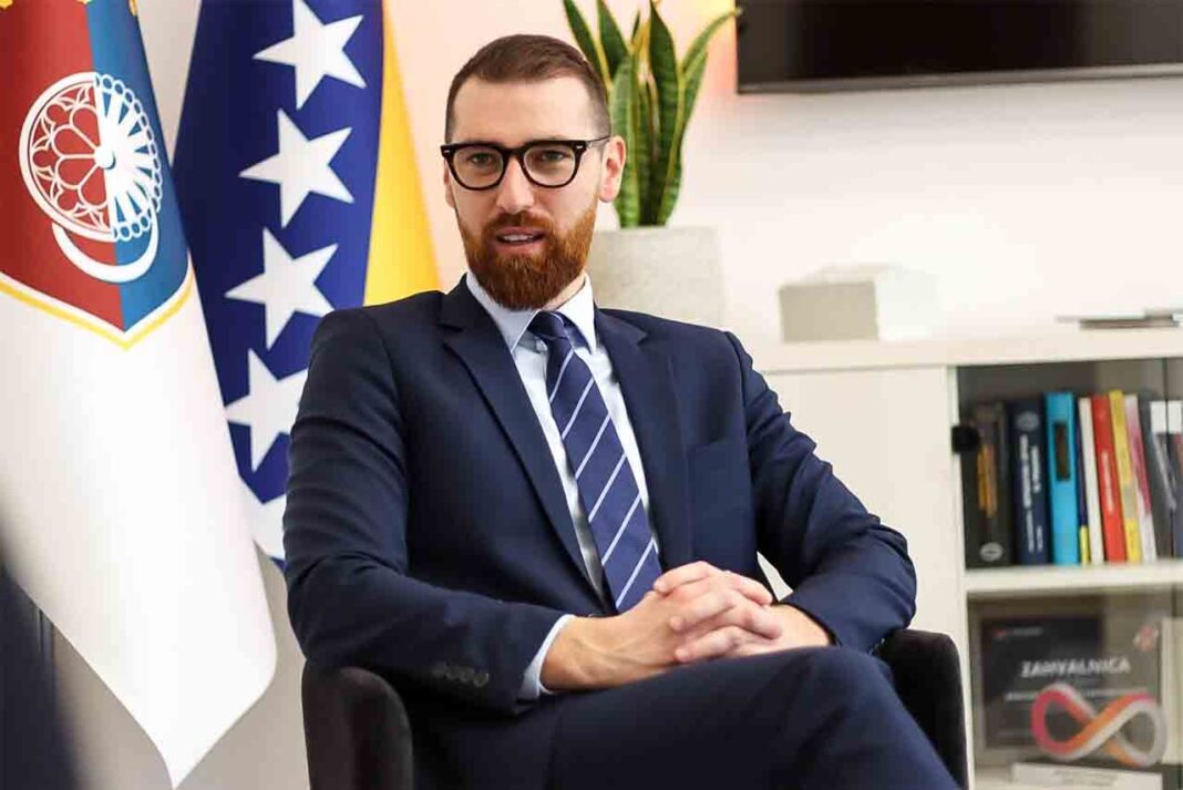 Zlatko Mijatović, Ministar privrede Kantona Sarajevo