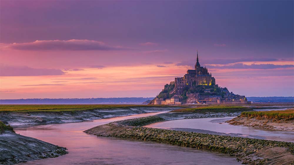 Mont Saint Michel jedan od najljepših starih gradova u Europii