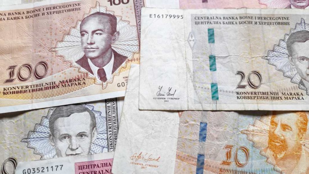Prosječna plaća u Federaciji BiH nastavila je rasti i u listopadu 2025.