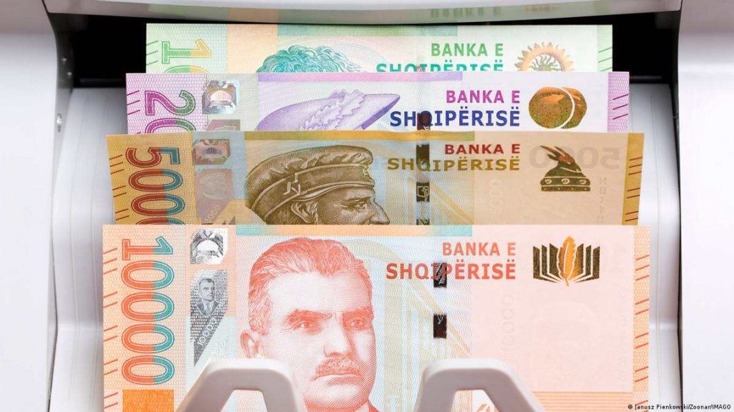 Javni dug Albanije među najvišima u zapadnom Balkanu
