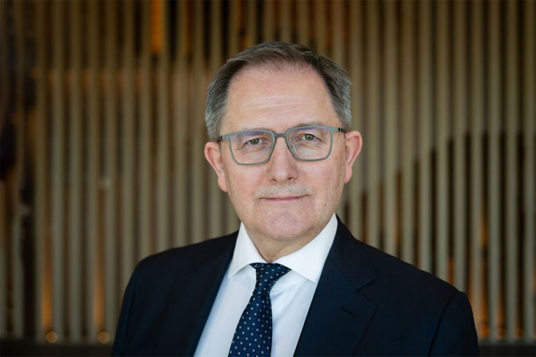 Grzegorz Zielinski, EBRD