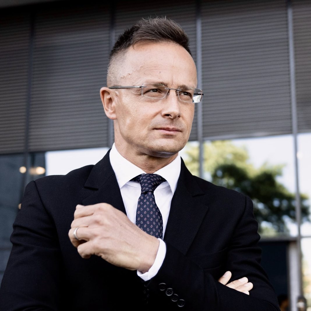 Péter Szijjártó napustio politiku i prešao u BYD
