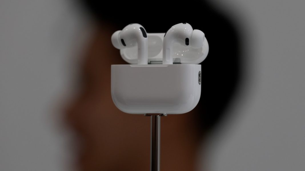 AirPods s kamerom otvaraju pitanje privatnosti: Apple ima plan, ali zabrinutost ne nestaje