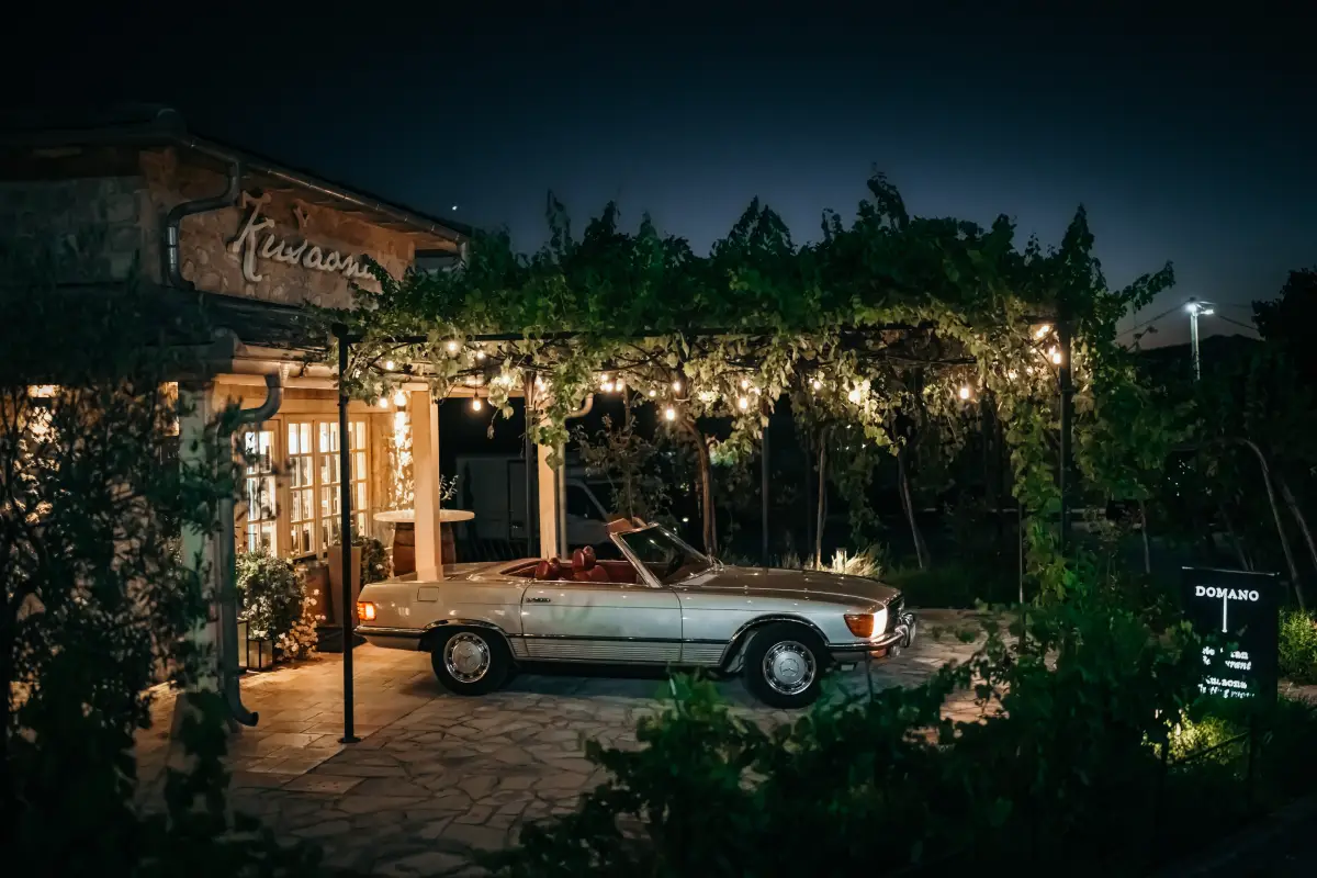 Mercedes 350 SL 1972. godine (izvor Financa.ba)