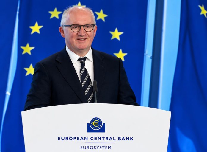 Philip Lane: Energetski šok može ograničiti potrebu za daljnjim podizanjem kamata